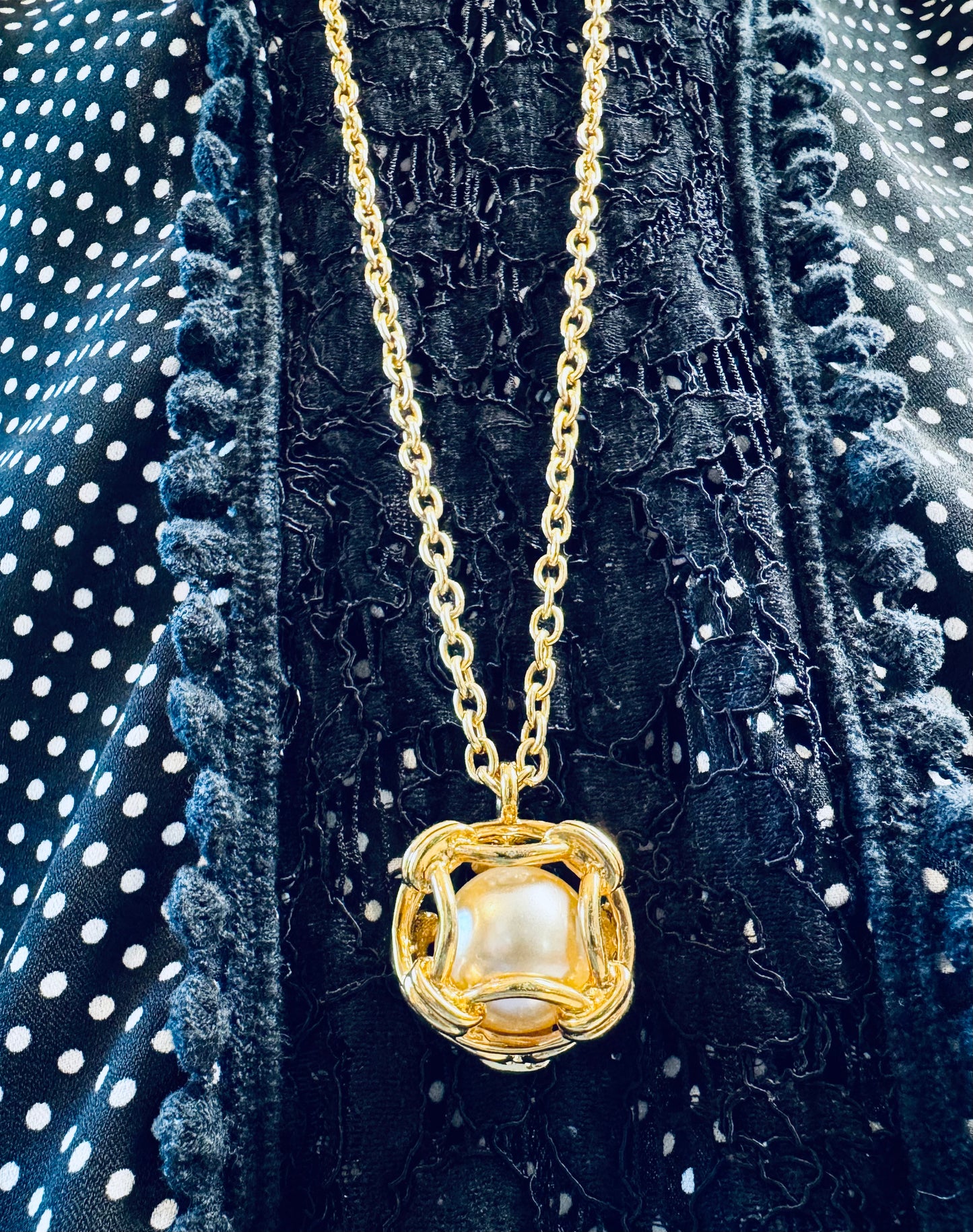 Vintage Joan Rivers Pearl Cage Necklace