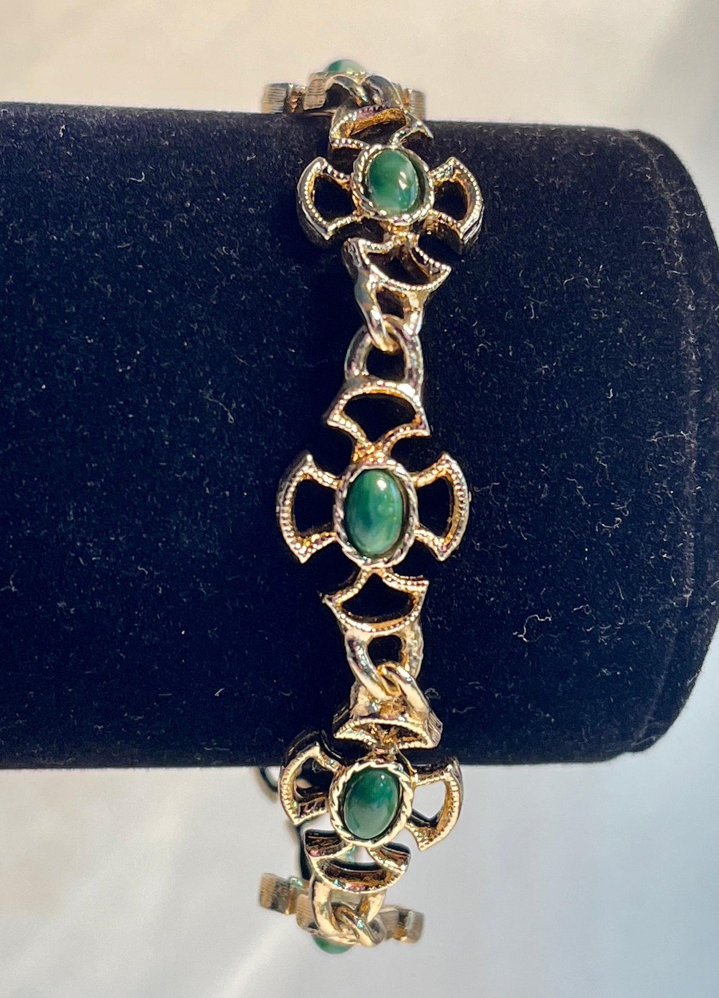 Vintage Avon Green Celtic Cross Bracelet