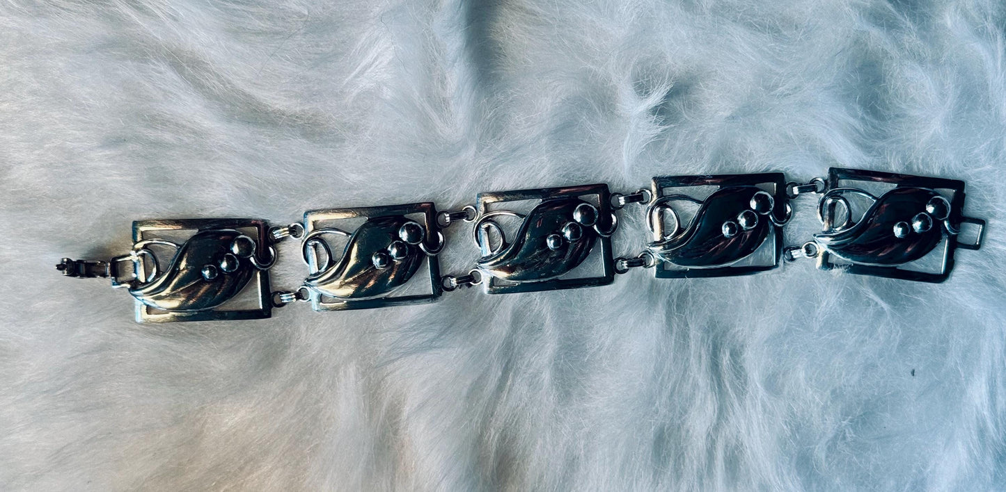 Sterling Silver Leaf Bracelet
