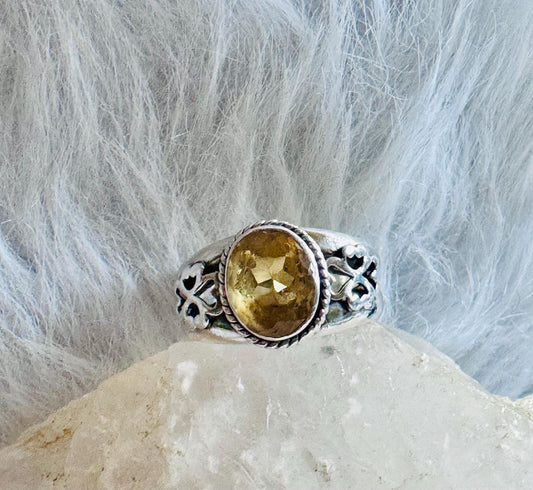 Vintage Sterling Silver Topaz color Ring