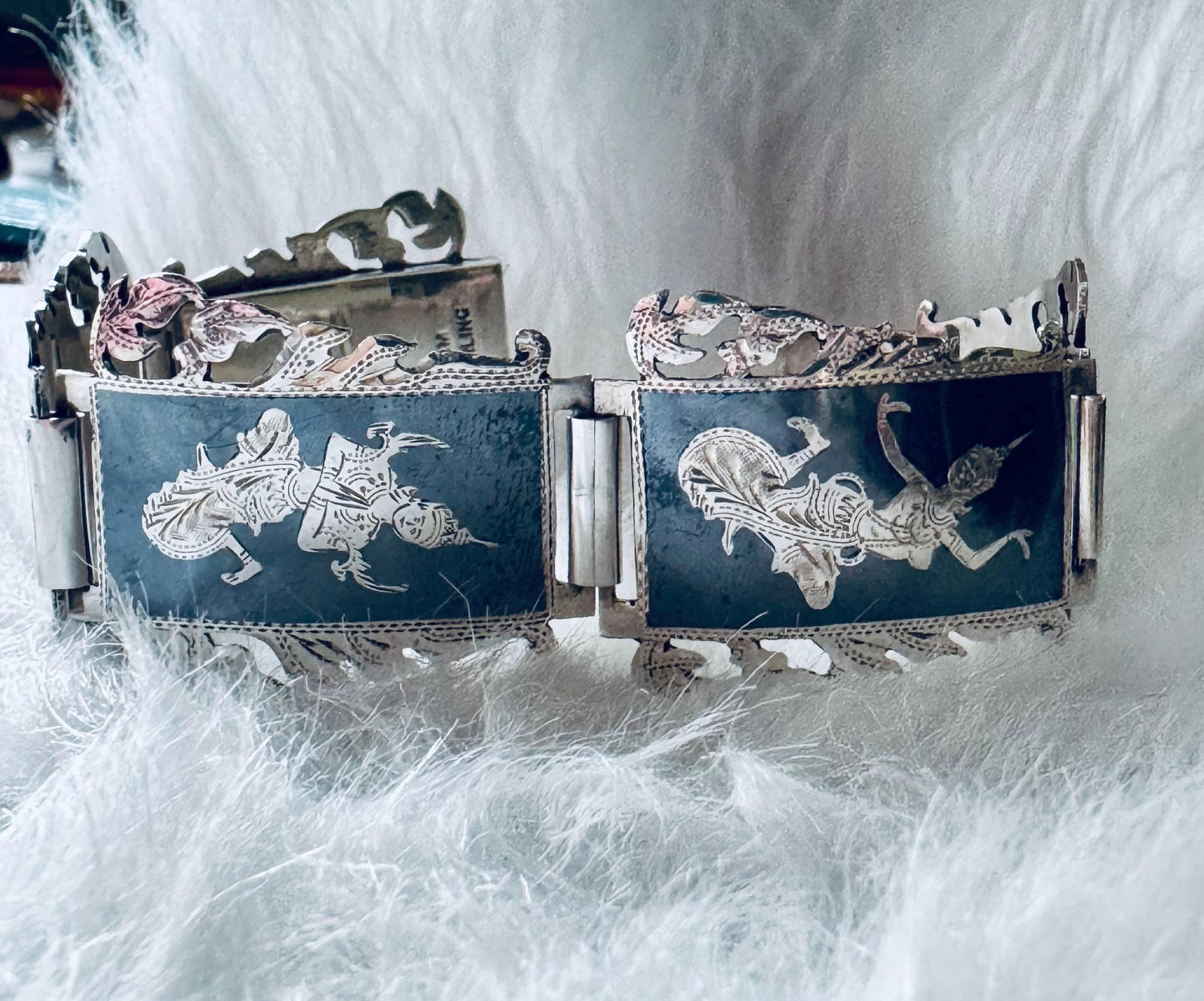 Siam Silver Vintage Bracelet, Earring and Brooch Set
