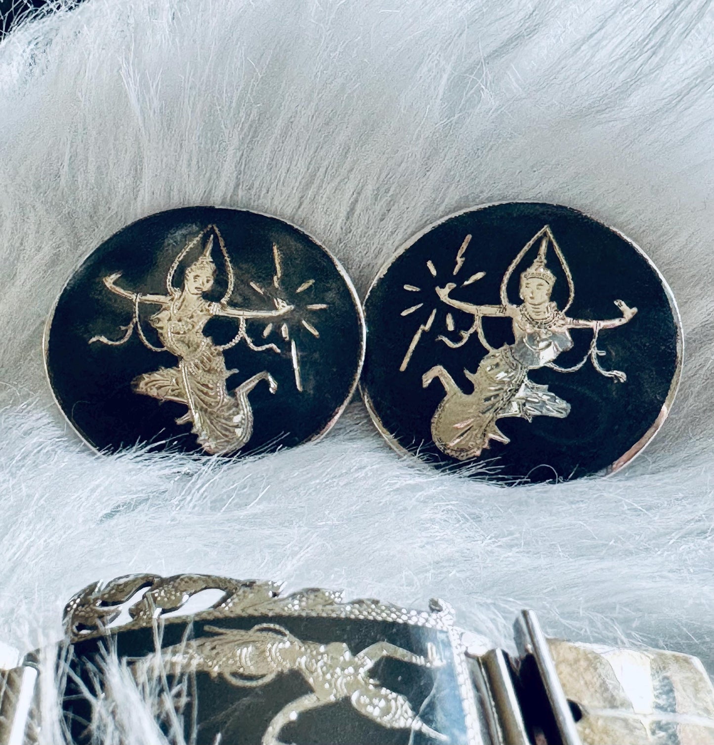 Siam Silver Vintage Bracelet, Earring and Brooch Set